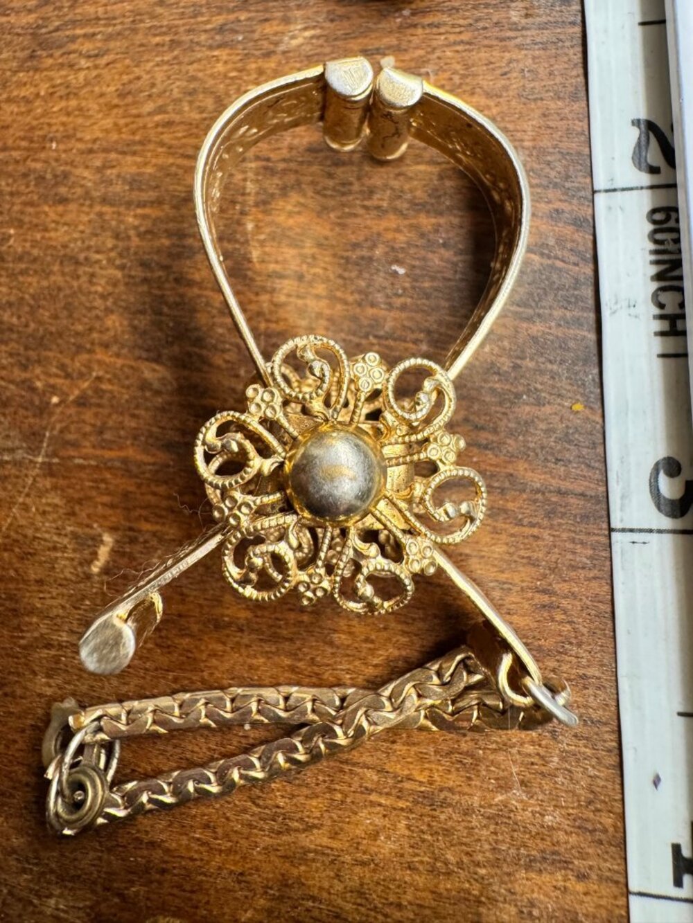 Vintage Gold Tone Sweater Clip Filigree Flower Cardigan